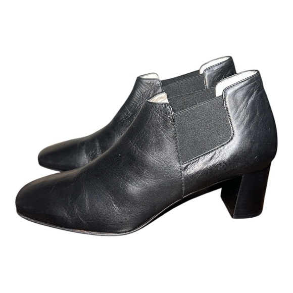 Amalfi by Rangoni Women's Black Leather Ankle Boots size 6.5 - Picture 8 of 9